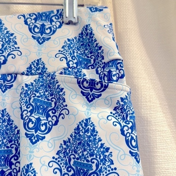 NWOT Women’s Beroy Lined Running Active Skort w/ Pockets White/Blue Size Large - Picture 4 of 7